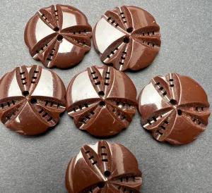 6 Comforting Deep Brown Vintage French 2.2cm  Buttons