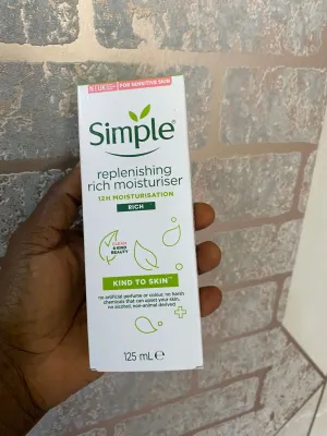 Simple Replenishing Rich Moisturiser